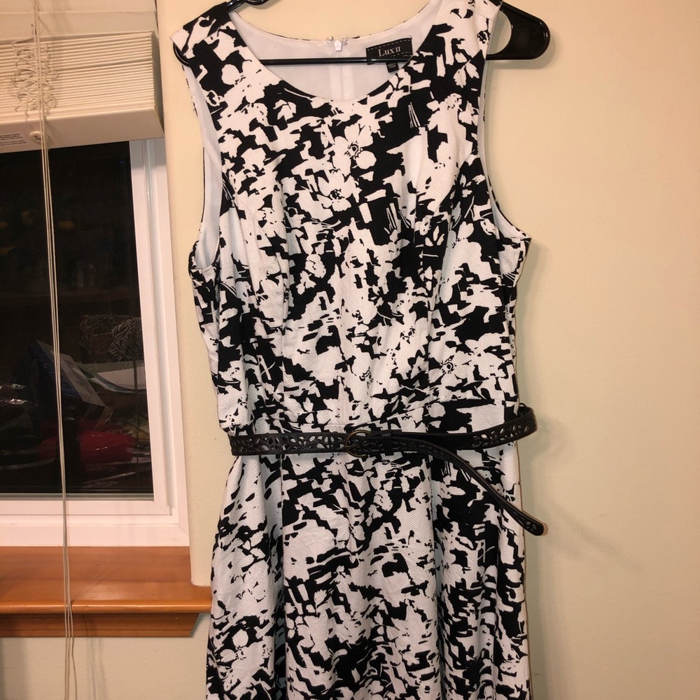 Black and white summer dress